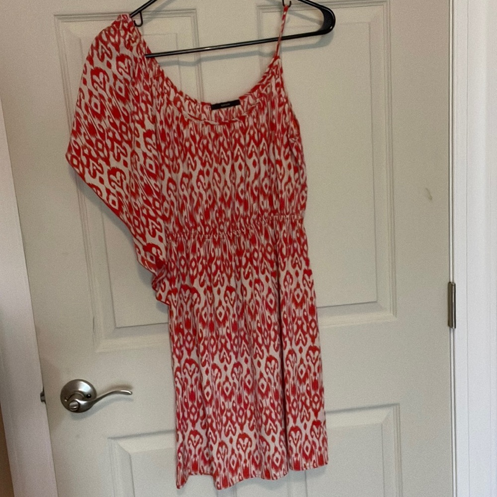 Women’s dress